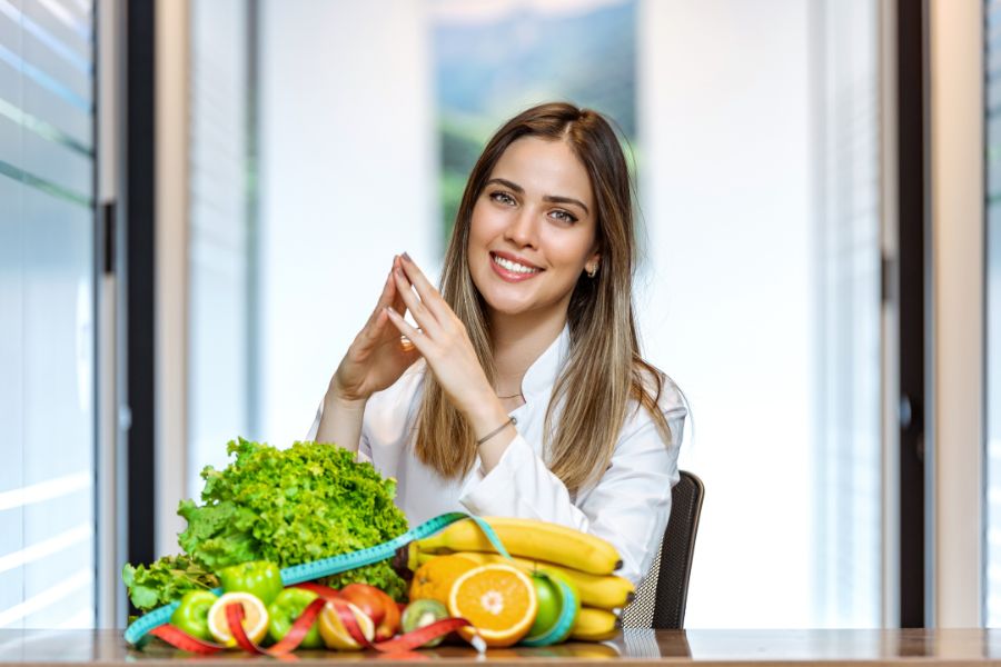 מתי כדאי להיעזר בדיאטנית - הנקודות שיעזרו לכם להחליט